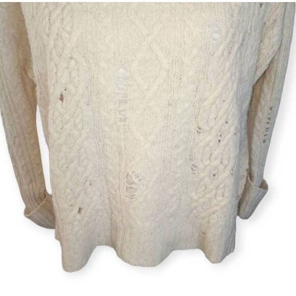 FREE PEOPLE IVORY COMPLEX CABLE DISTRESSED COWL/TURTLENECK SZ.XS EUC. - Picture 4 of 10
